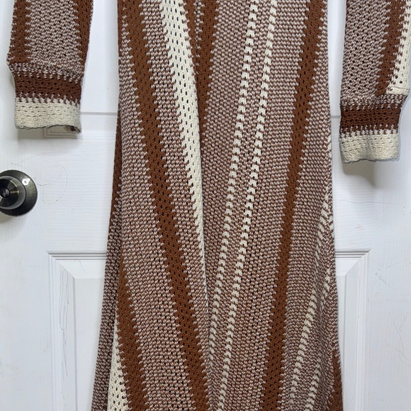 Modest Essentials Crochet Maxi Dress Brown Beige Striped Long Sleeve M - Picture 8 of 12
